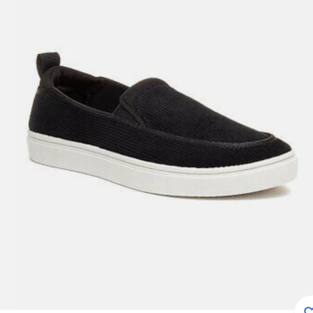 RocketDog corduroy slip on sneakers sz 11